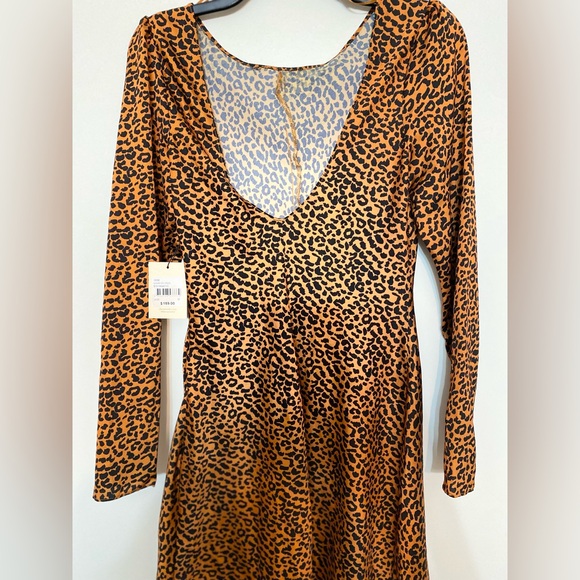Leopard Print Special Occasion Mini Dress Open Back Long Sleeve Size MED - Picture 10 of 11
